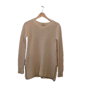 SEA BLEU SOFT AND COZY CASHMERE CREW NECK SWEATER. Size Xs. Very good condition